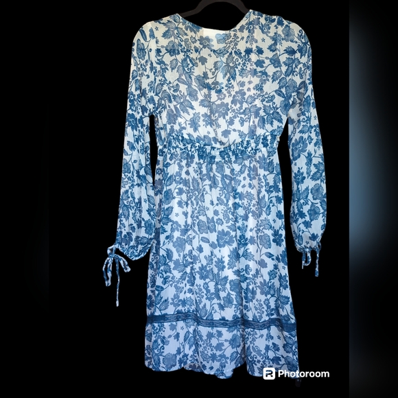 Motherhood Maternity Dress - Picture 2 of 4